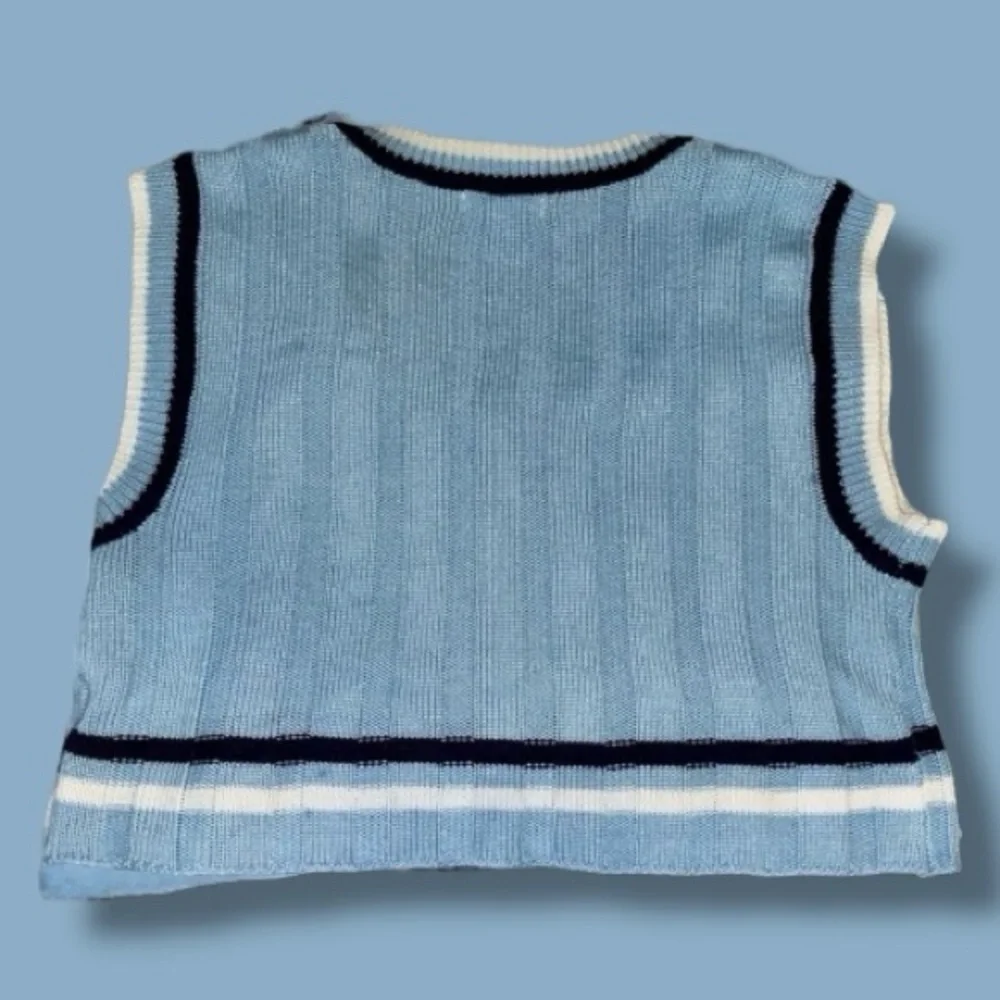 Ultra Flirt Sweater Vest Y2K Light Blue Striped V-Neck Cropped Preppy Tennis M 🍭